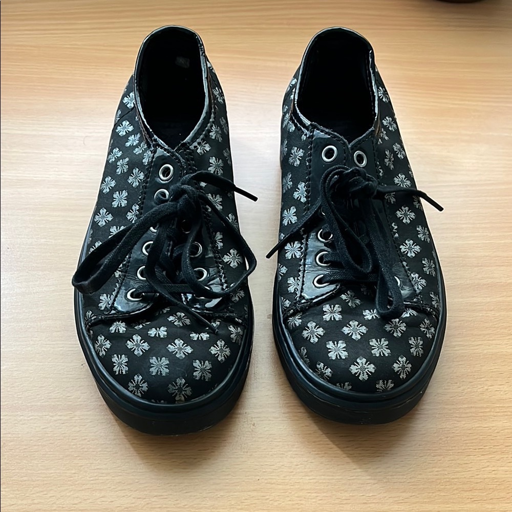Dr. Martens Geo Amp Brocade Shoes Size 8/EU 39 RARE